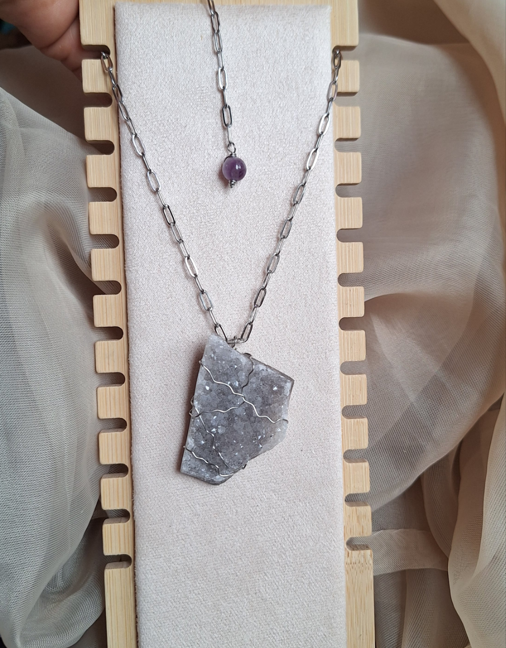 Amatista Gris
