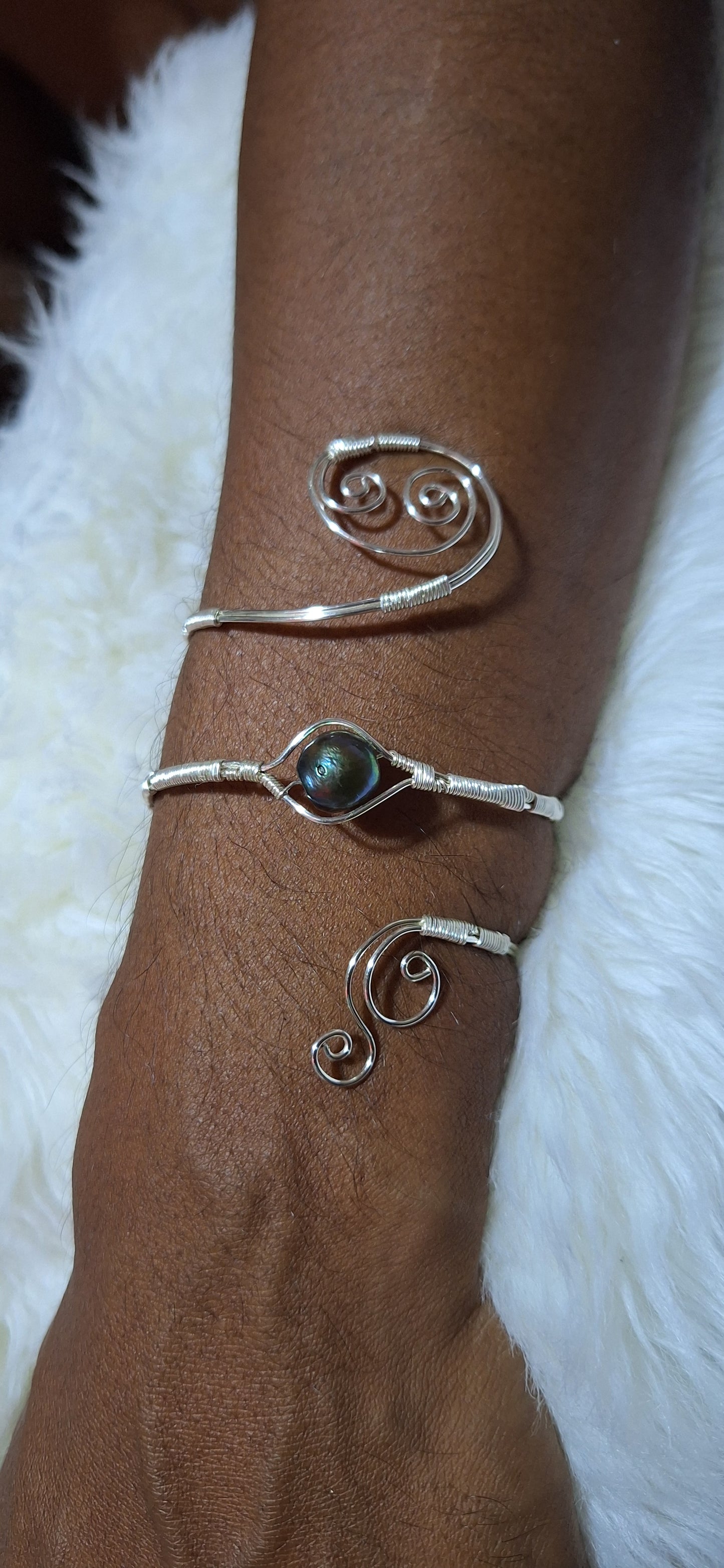 Pulsera Alambrada Perla
