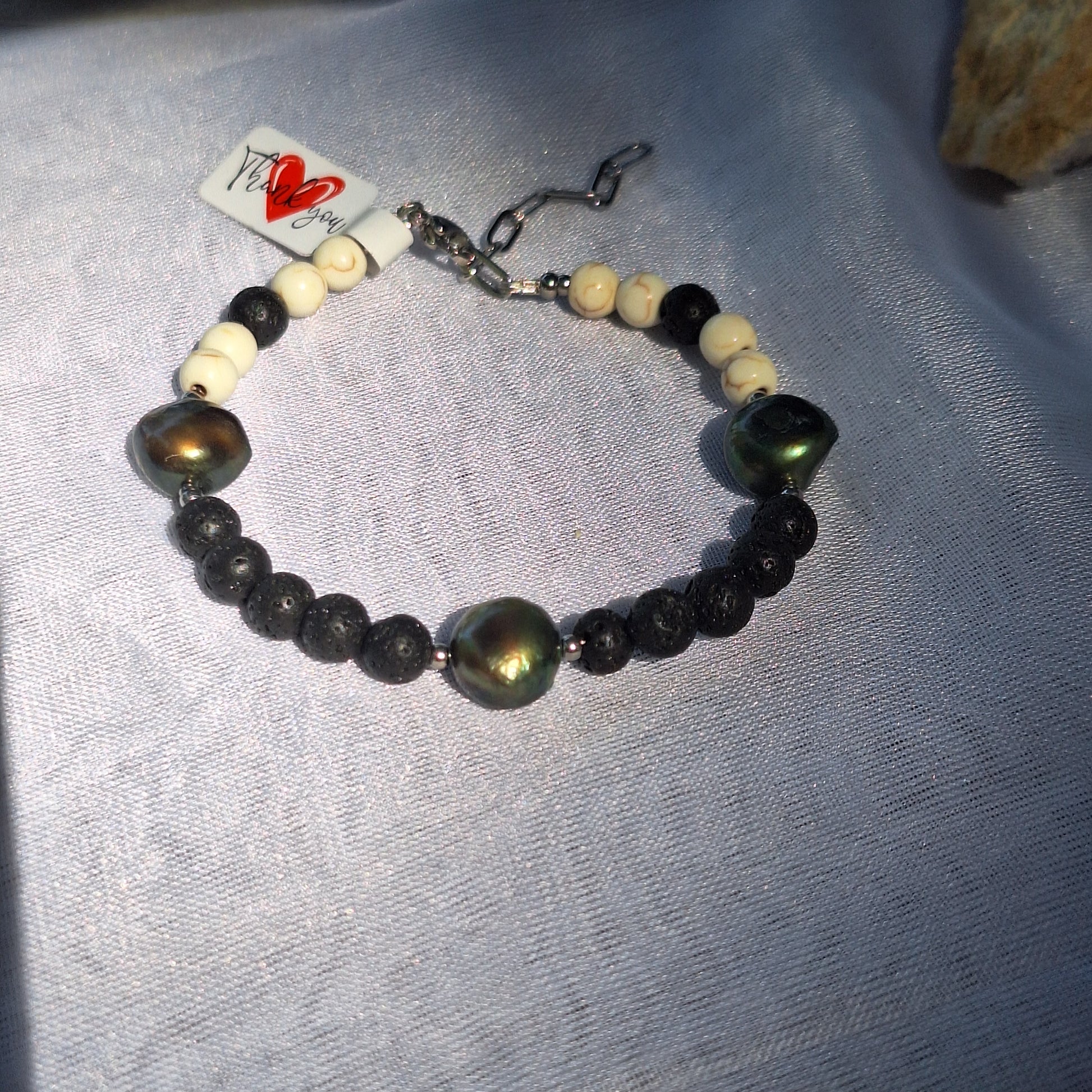 Piedra Volcanica /Howlite