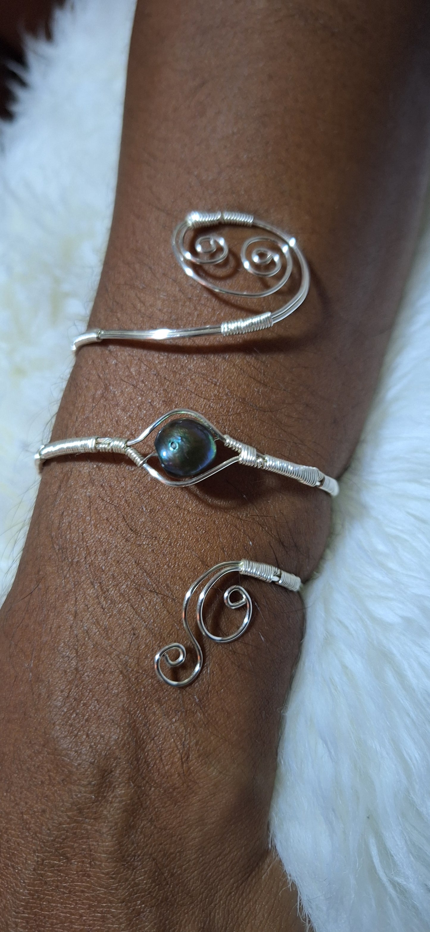 Pulsera Alambrada Perla